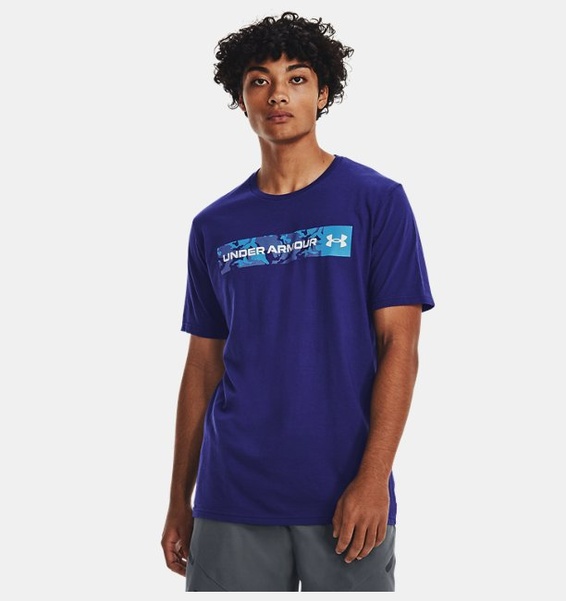 Mavi Erkek UA Camo Chest Stripe Kısa Kollu T-shirt