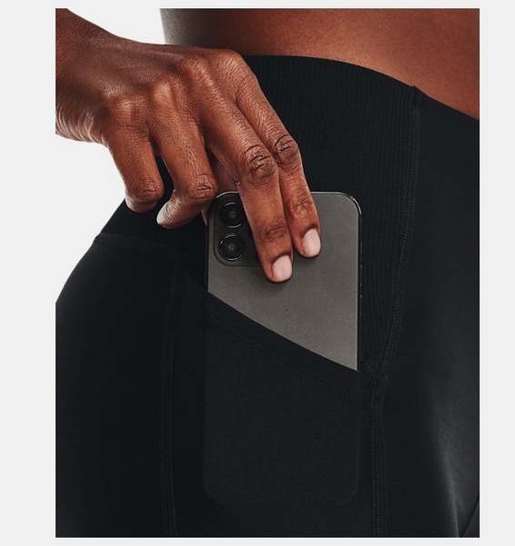 Siyah Kadın HeatGear® Mid Rise Şort