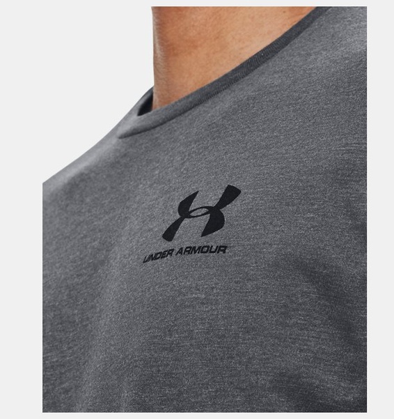 Gri Erkek UA Sportstyle Left Chest Uzun Kollu Tişört