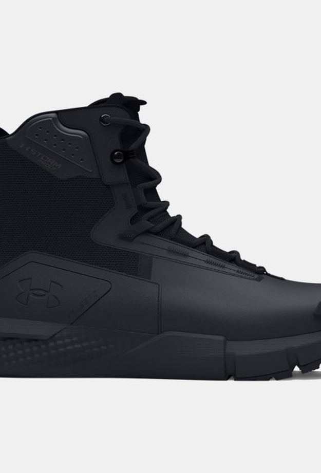 【新品・未使用】UNDER ARMOUR 中古・古着通販】UNDER ARMOUR (アンダー アーマー) シューズ ブラック