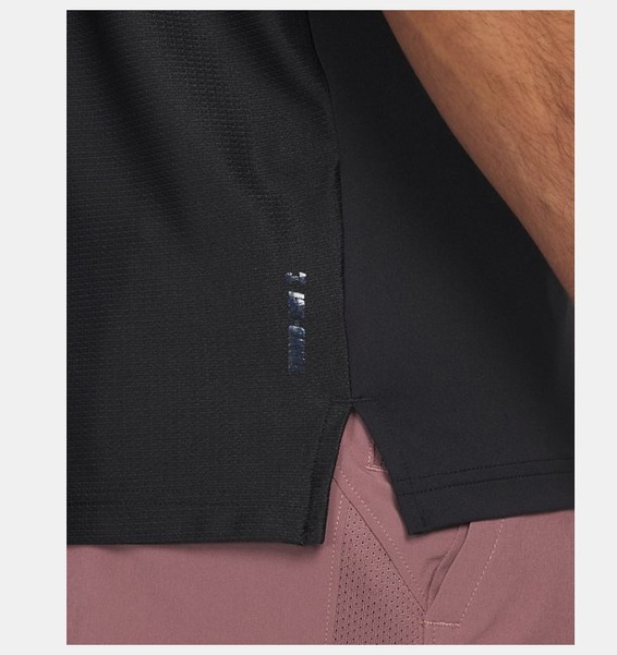 Siyah Erkek UA Project Rock Iso Chill Kısa Kollu T-Shirt