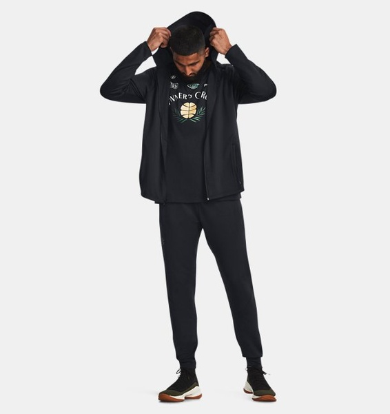 Siyah Erkek Curry Playable Mont