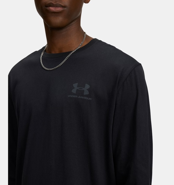 Siyah Erkek UA Sportstyle Left Chest Uzun Kollu T-shirt