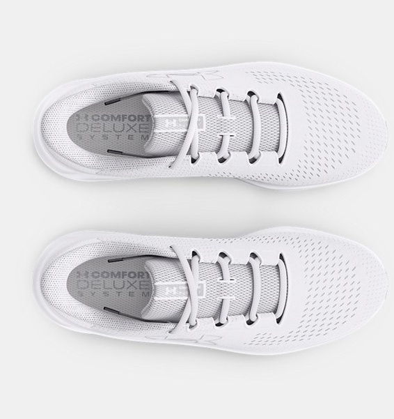 Beyaz Kadın UA Charged Pursuit 3 Big Logo Koşu Ayakkabısı