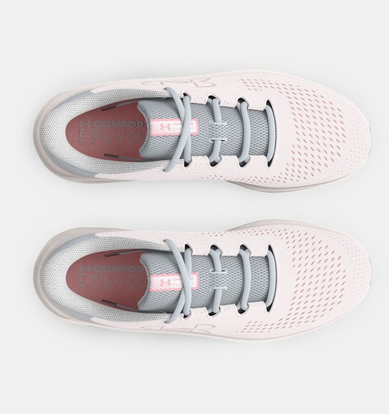 Beyaz Kadın UA Charged Pursuit 3 Big Logo Koşu Ayakkabısı