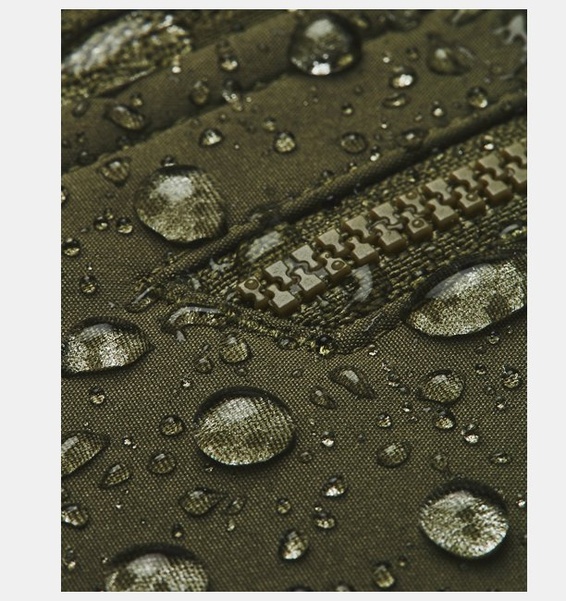 Yeşil Erkek UA Shield Mont