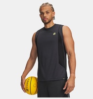 Erkek UA Curry Training Atlet