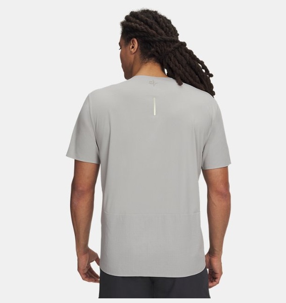 Gri Erkek UA Explor Trail Run Kısa Kollu T-Shirt