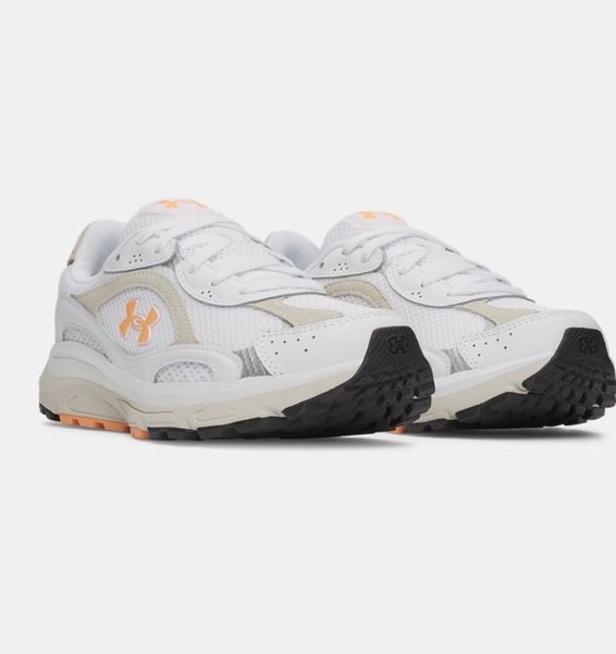 Beyaz Kadın UA Tech Runner Sportstyle Ayakkabı