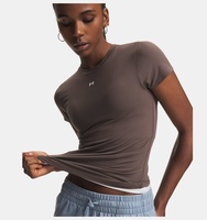 Kadın UA Motion Fitted Kısa Kollu T-shirt