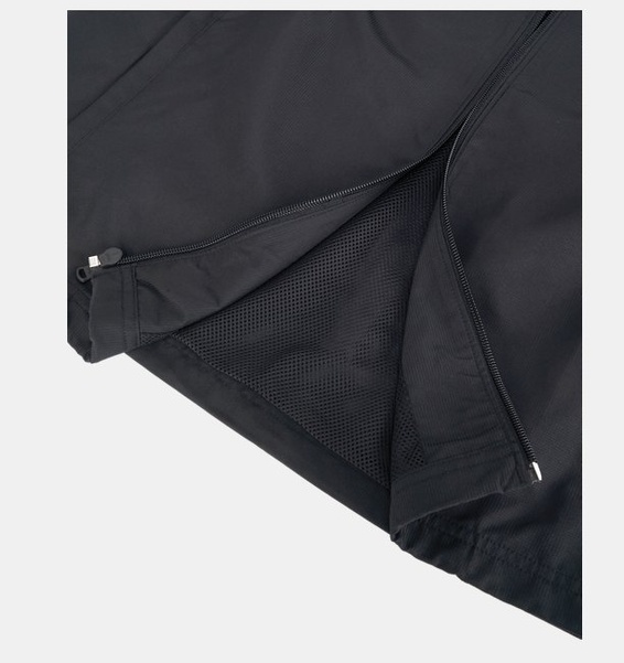 Siyah Erkek UA Rival Woven Rüzgarlık